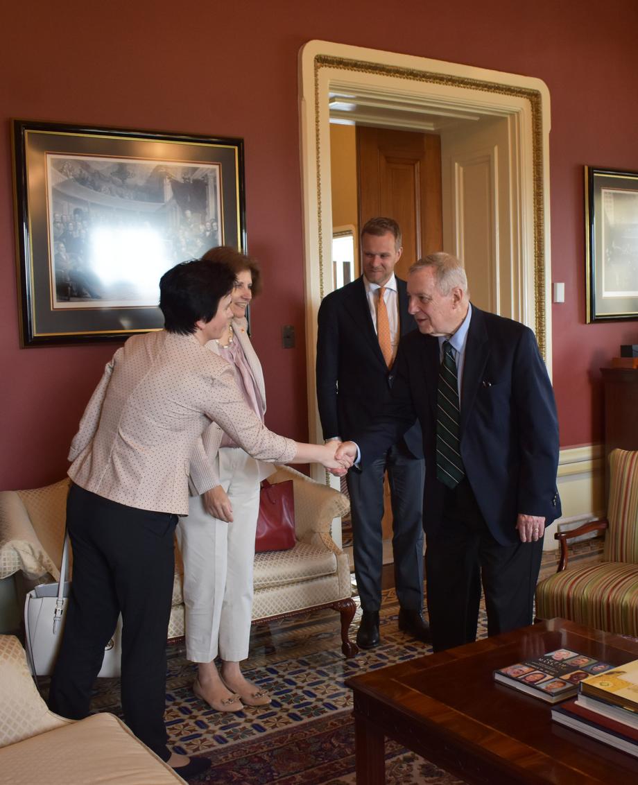 Durbin Meets With Lithuanian Foreign Minister